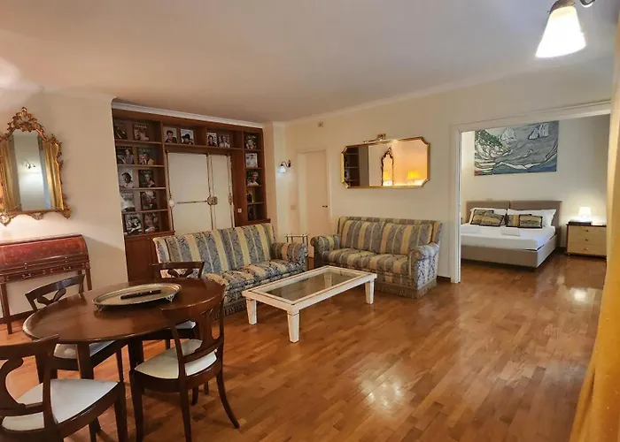 Authentic Roman Apartment With Terrace